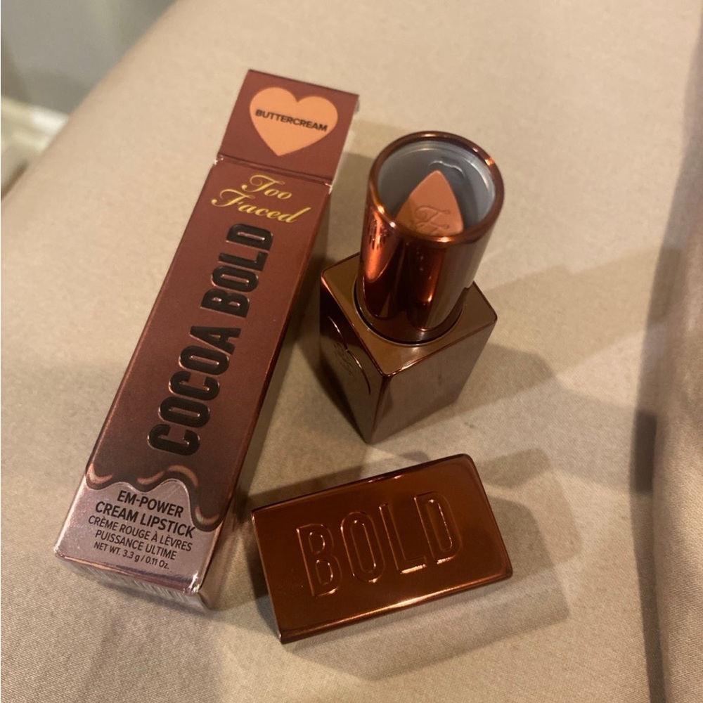 Too Faced Cocoa Bold Cream Lipstick : Buttercream